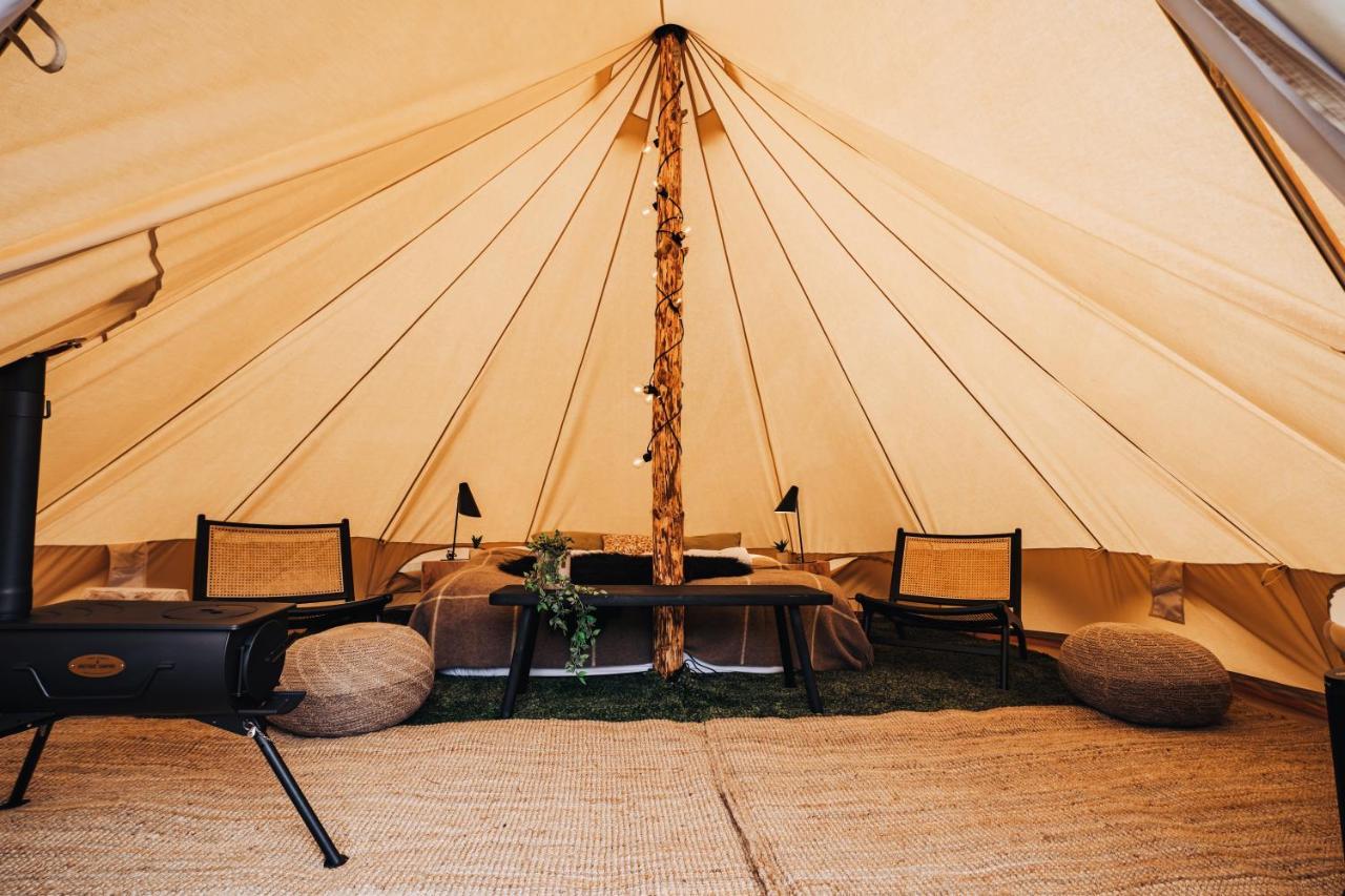 Golden Circle Tents - Glamping Experience Hotel เซลฟอส ภายนอก รูปภาพ