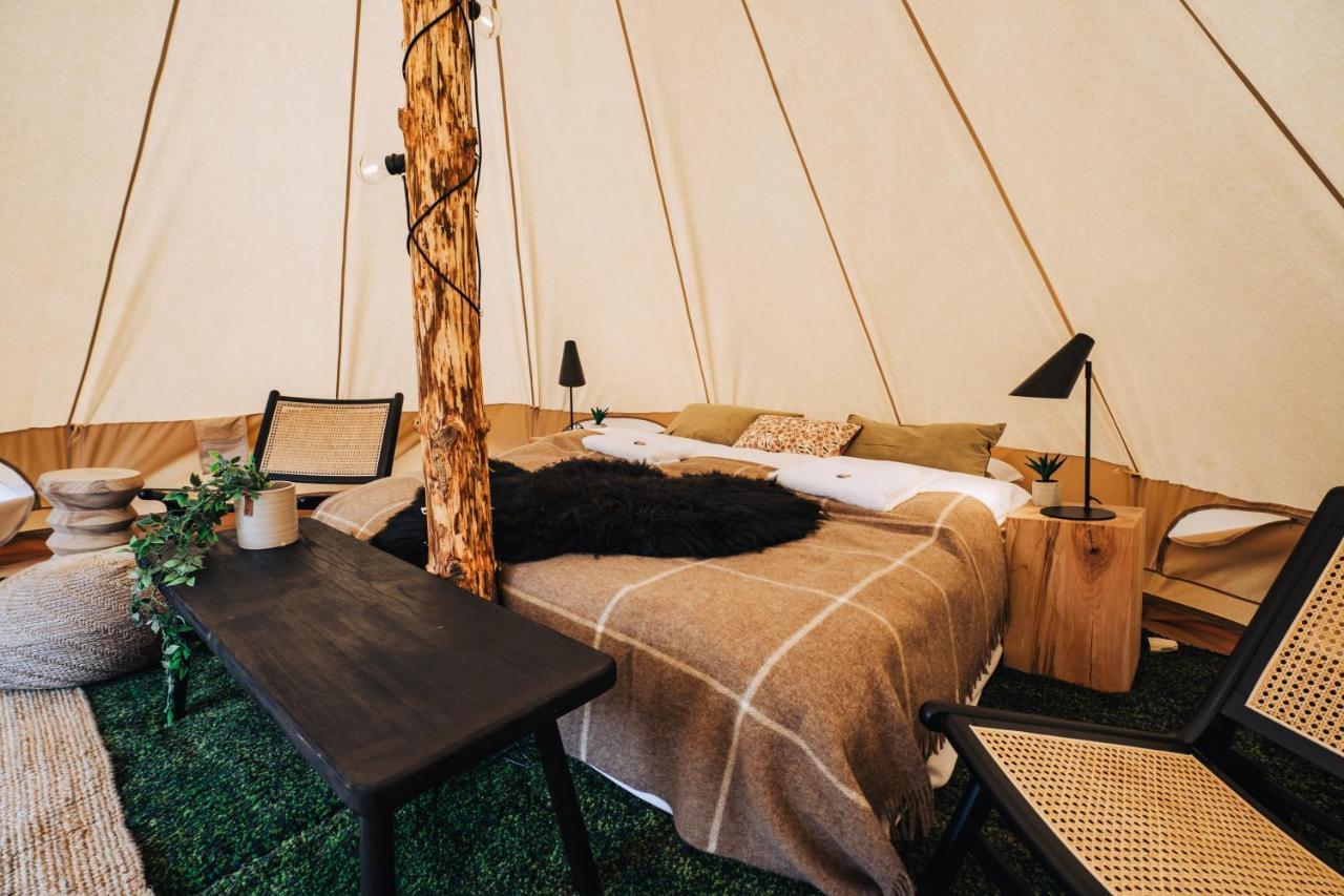 Golden Circle Tents - Glamping Experience Hotel เซลฟอส ภายนอก รูปภาพ